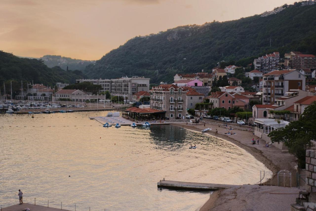 Hotel Rr Herceg Novi Eksteriør billede