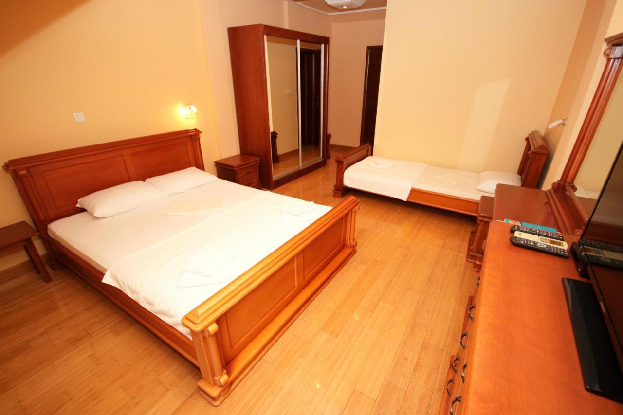 Hotel Rr Herceg Novi Eksteriør billede