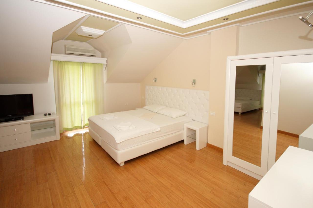 Hotel Rr Herceg Novi Eksteriør billede