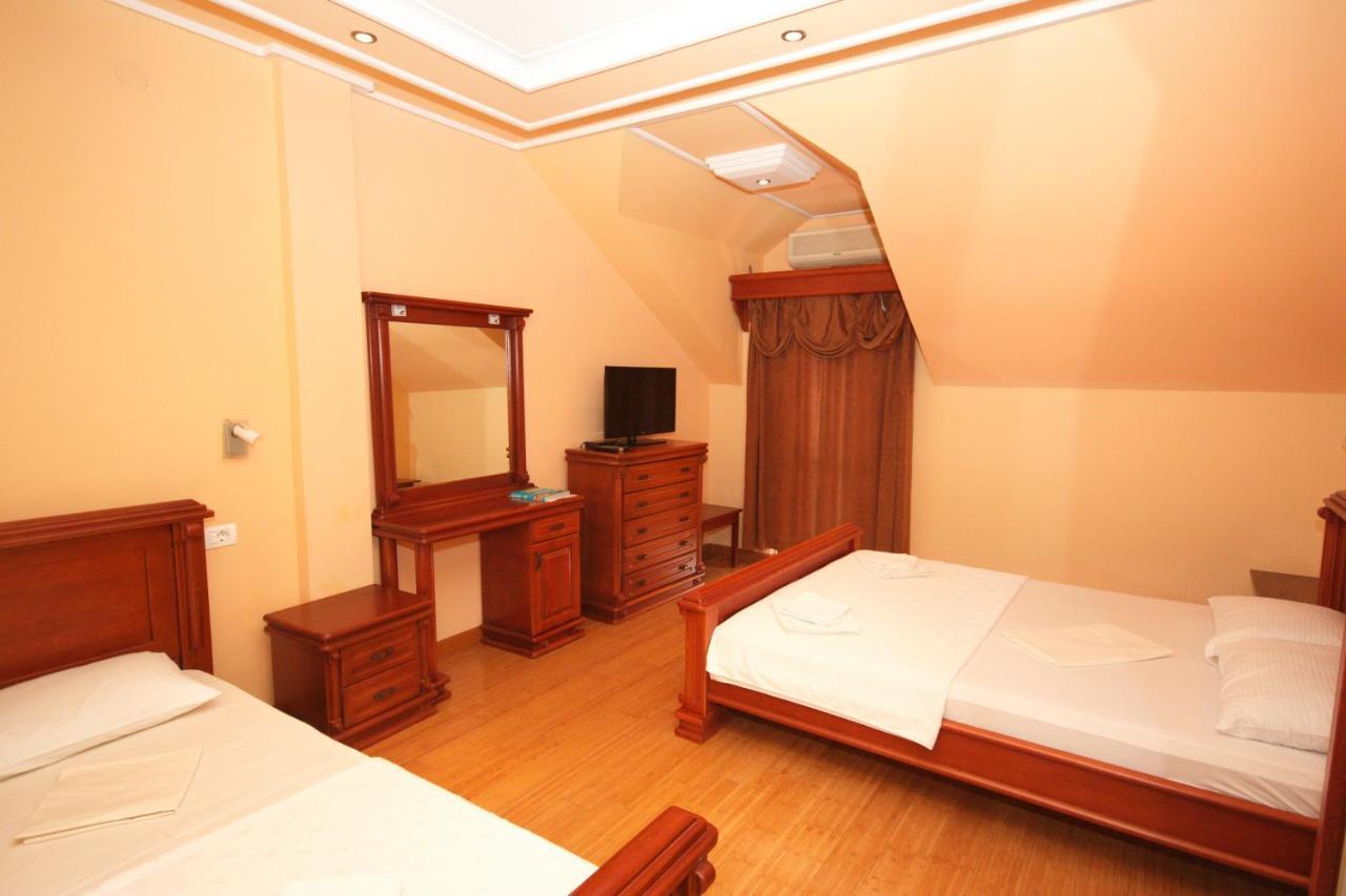 Hotel Rr Herceg Novi Eksteriør billede